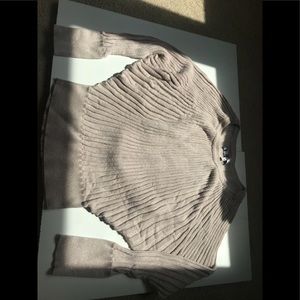 JENNIFER LOPEZ SWEATER!!!!!!!